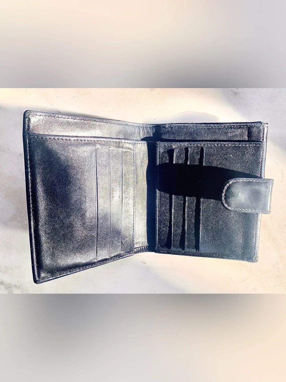 CHANEL Black Patent Leather Mini Bi-fold Wallet with CC Logo VINTAGE 1996